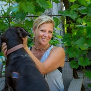 Meet your Posher, Lyndsi